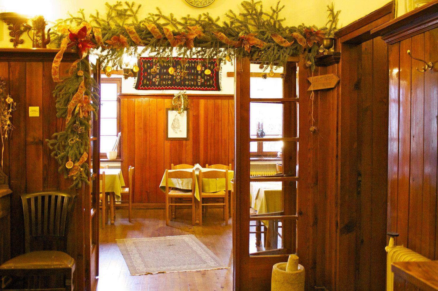 Hotel Galaxias Metsovo Ngoại thất bức ảnh