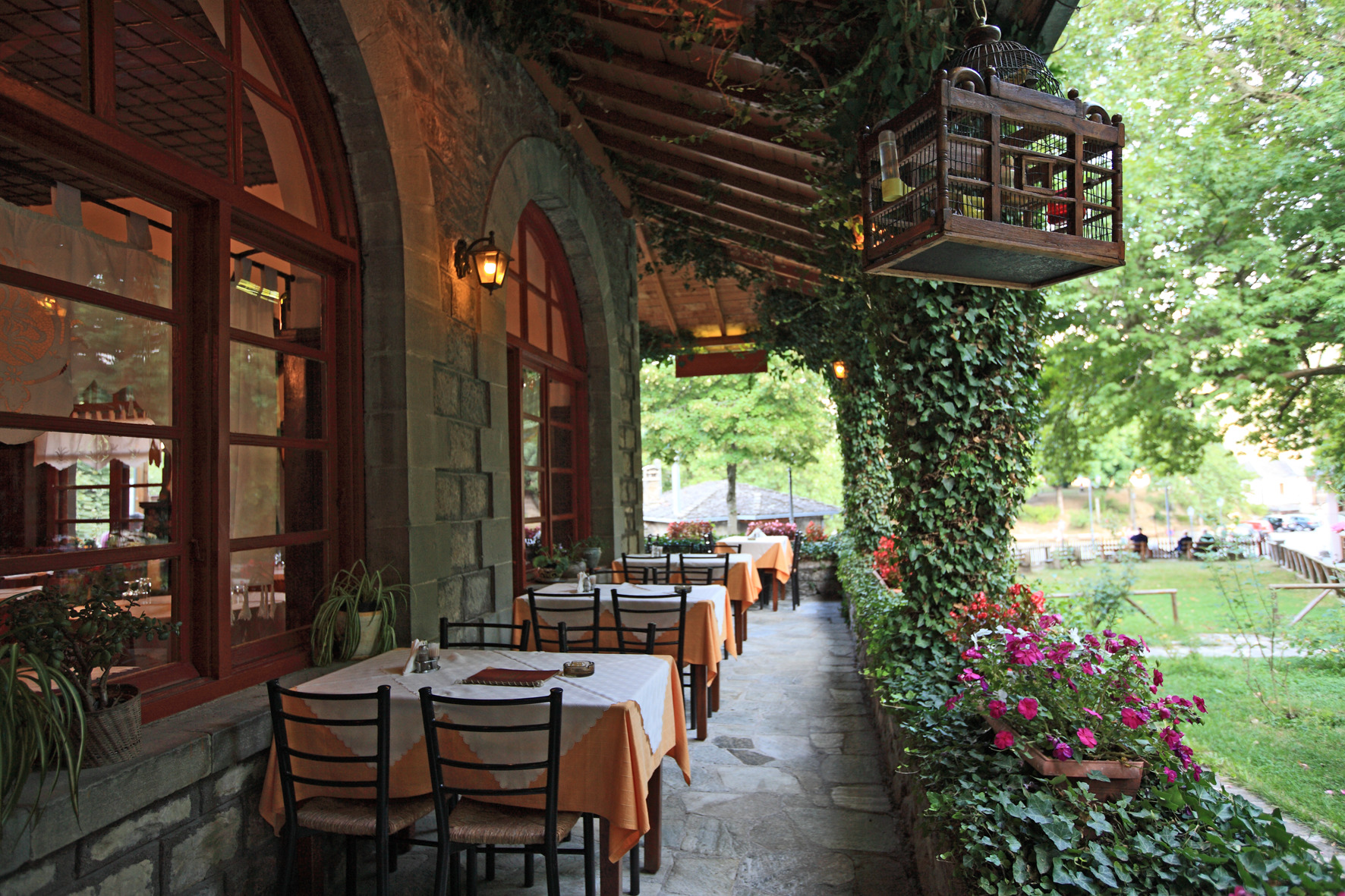 Hotel Galaxias Metsovo Ngoại thất bức ảnh
