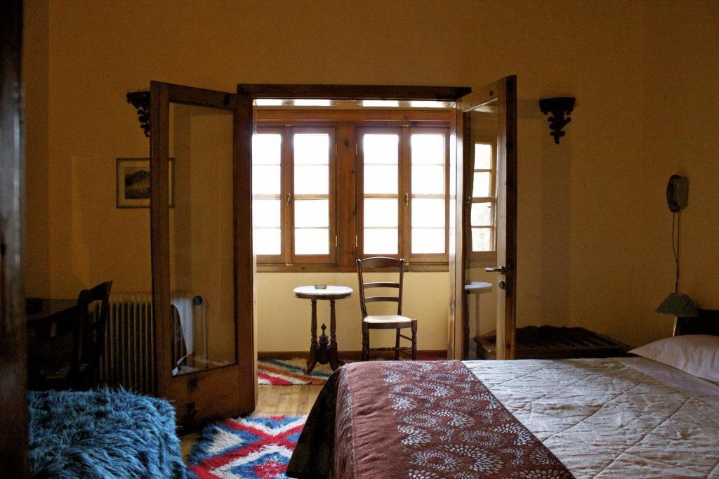 Hotel Galaxias Metsovo Ngoại thất bức ảnh